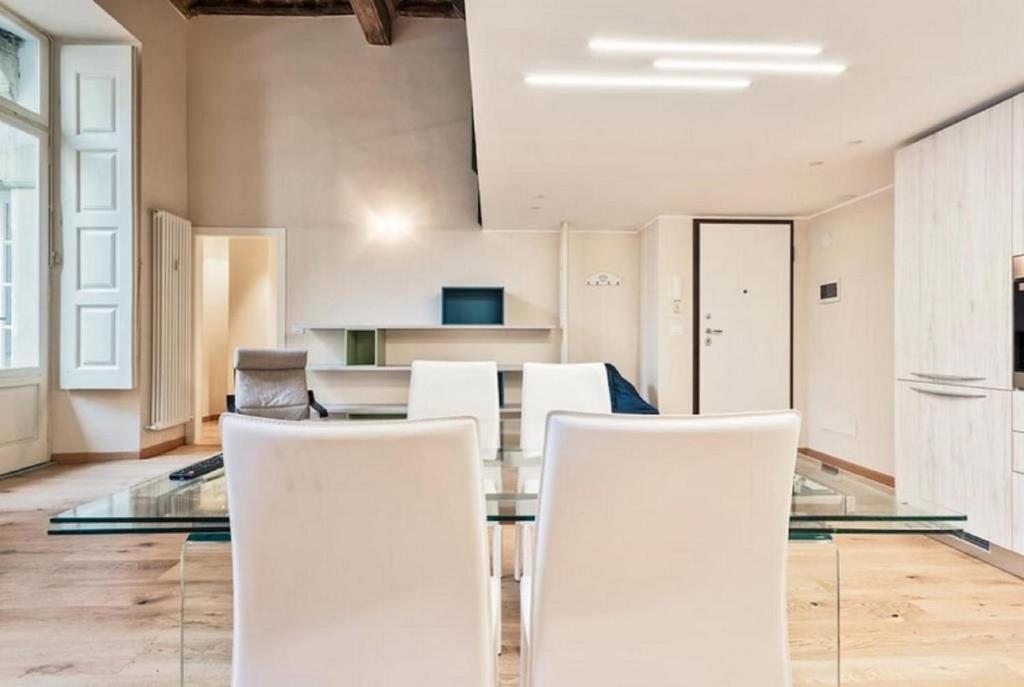 Garibaldi New Apartment
